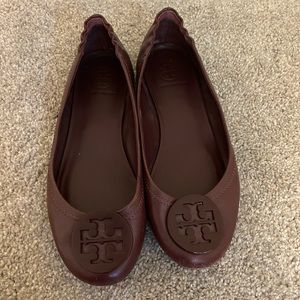 Tory Burch Minnie Flats. Size 7, maroon